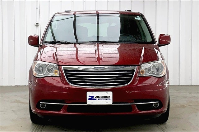 2012 Chrysler Town & Country Touring
