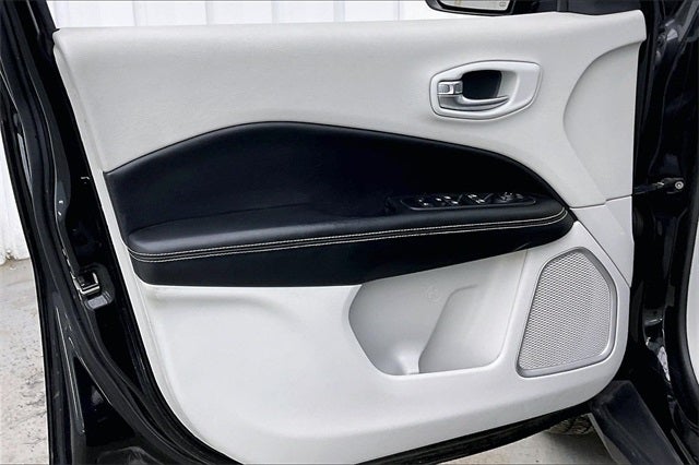 2017 Jeep New Compass Latitude