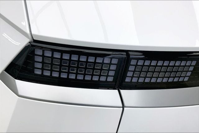 2025 Hyundai IONIQ 5 SE