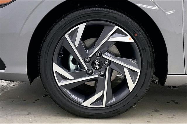 2026 Hyundai Elantra Hybrid Limited