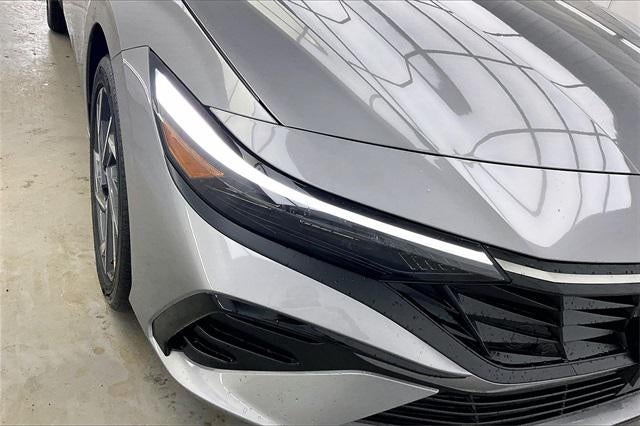 2026 Hyundai Elantra Hybrid Limited