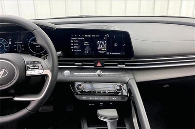 2026 Hyundai Elantra Hybrid Limited