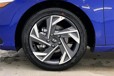 2026 Hyundai Elantra Hybrid Limited