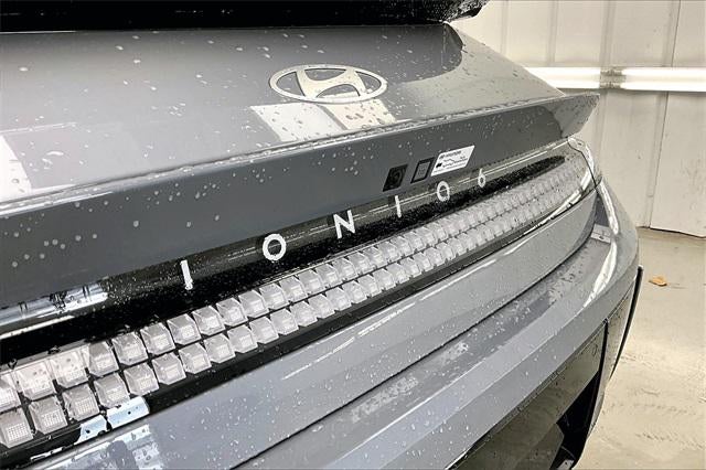 2025 Hyundai IONIQ 6 SE