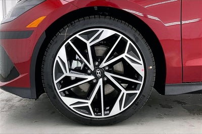 2025 Hyundai IONIQ 6 SEL