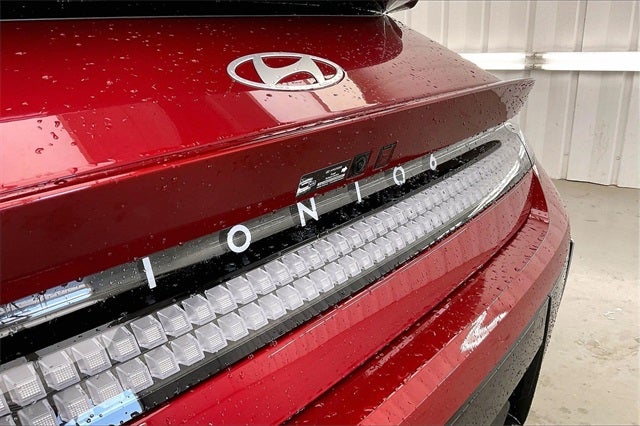 2025 Hyundai IONIQ 6 SEL