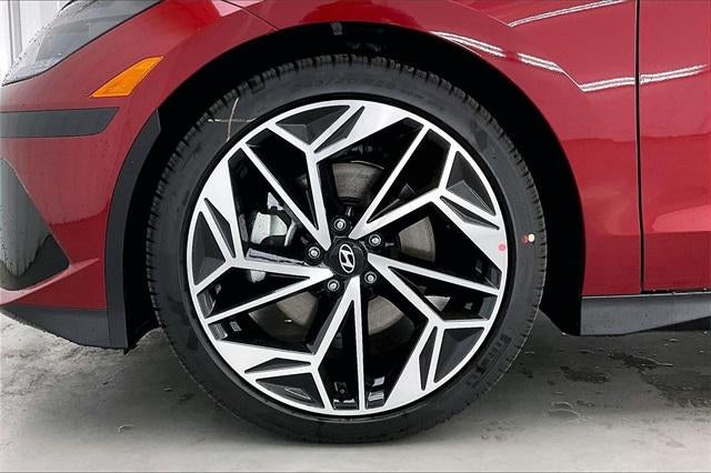 2025 Hyundai IONIQ 6 SEL