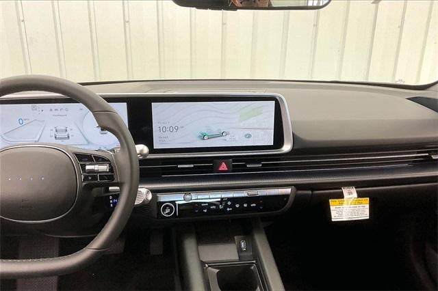 2025 Hyundai IONIQ 6 SEL