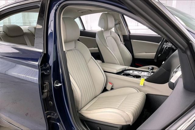 2021 Genesis G70 2.0T