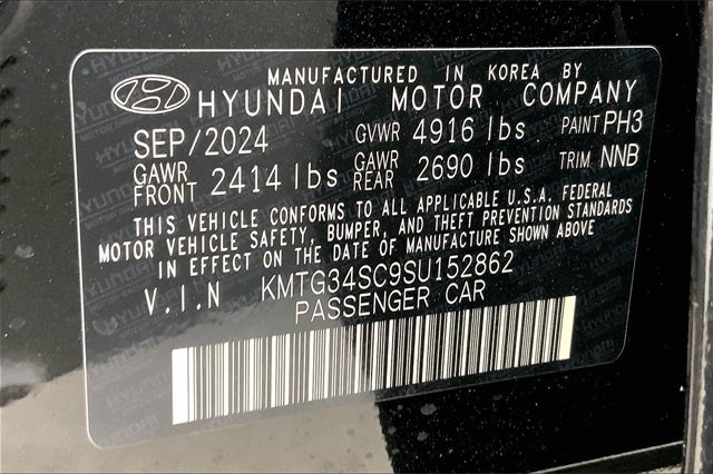 2025 Genesis G70 2.5T