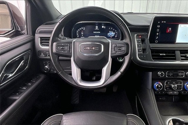 2023 GMC Yukon XL SLT