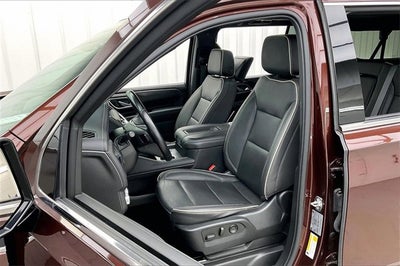 2023 GMC Yukon XL SLT