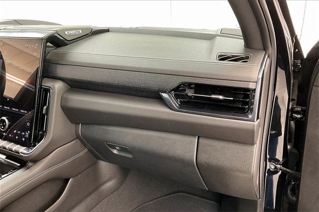 2025 GMC Yukon XL AT4 Ultimate