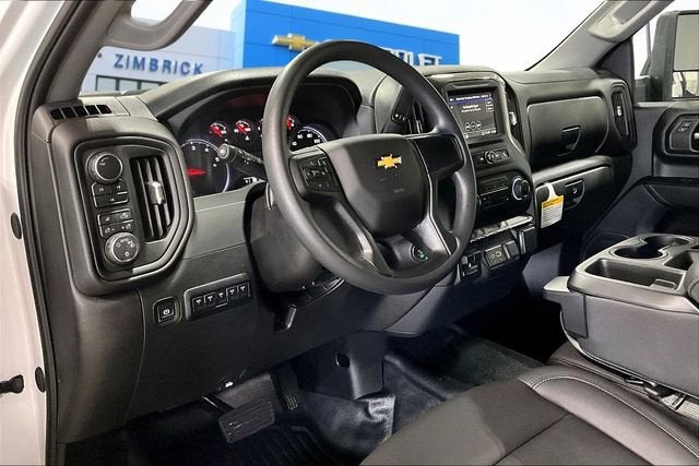 2025 Chevrolet Silverado 3500 HD Chassis Cab Work Truck