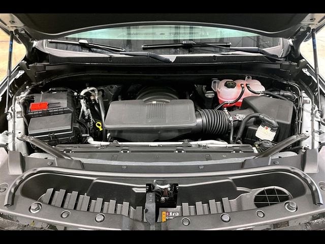 2025 Chevrolet Suburban LT