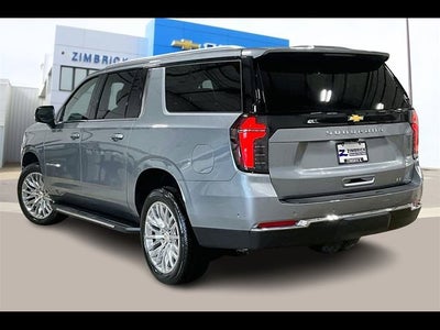 2025 Chevrolet Suburban LT